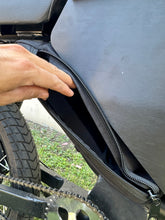 Load image into Gallery viewer, Onyx RCR Wedge Frame Bag