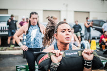 Load image into Gallery viewer, Runner Sandbag 4 Handles